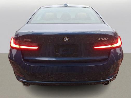 2023 BMW 330 xDrive