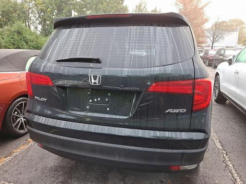 2016 Honda Pilot LX
