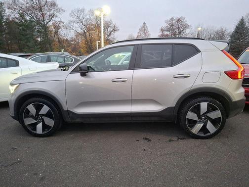 2023 Volvo XC40 Recharge Pure Electric Twin Ultimate