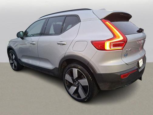2023 Volvo XC40 Recharge Pure Electric Twin Ultimate