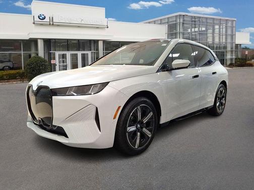 2026 BMW iX xDrive60