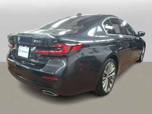 2022 BMW 530 i xDrive