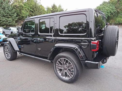 2022 Jeep Wrangler Unlimited 4xe Sahara High Altitude