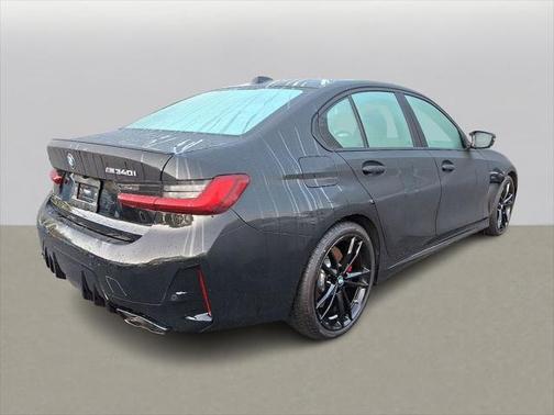 2023 BMW M340 i xDrive