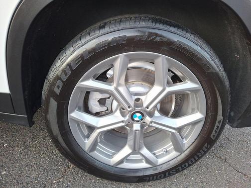 2023 BMW X4 xDrive30i