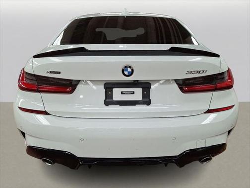 2021 BMW 330 xDrive