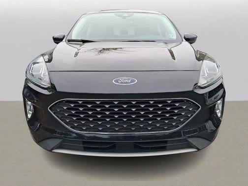 Agate Black Metallic 2022 Ford Escape SEL