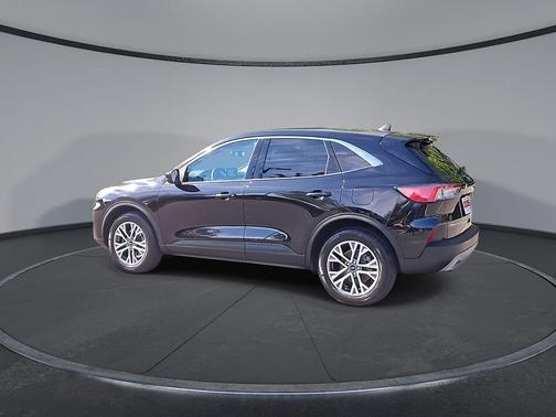 Agate Black Metallic 2022 Ford Escape SEL