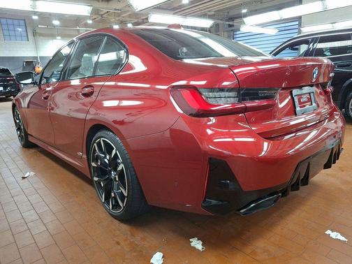 2025 BMW M340 M340i