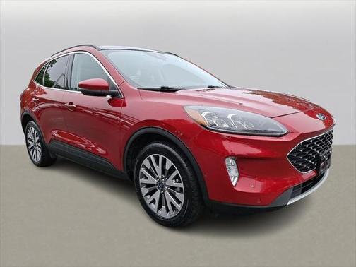 2020 Ford Escape Titanium