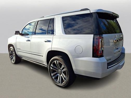 White Frost Tricoat 2020 GMC Yukon Denali