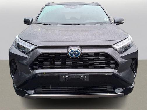 2023 Toyota RAV4 Hybrid SE
