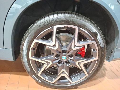 2024 BMW X2 M35i