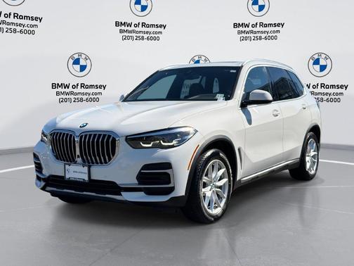 Alpine White 2022 BMW X5 xDrive40i