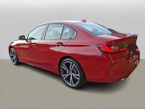 2023 BMW 330 xDrive