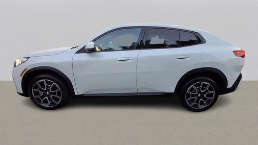 2025 BMW X2 xDrive28i