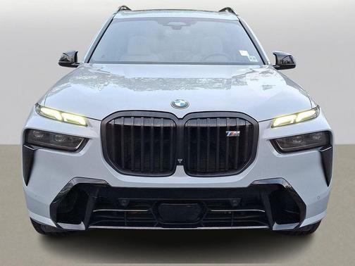 Brooklyn Grey Metallic 2024 BMW X7 M60i