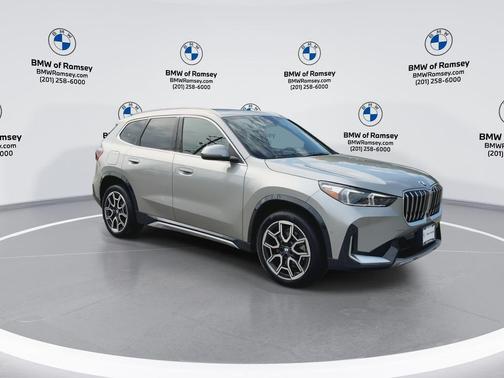 Space Silver Metallic 2026 BMW X1 xDrive28i