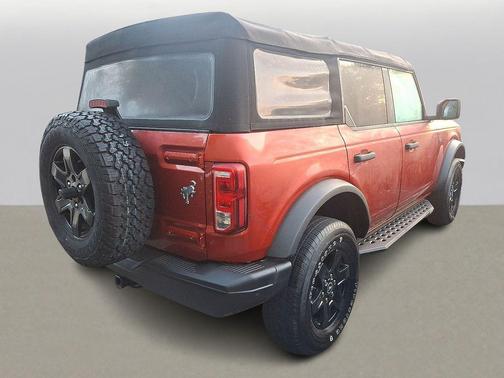 2022 Ford Bronco Black Diamond