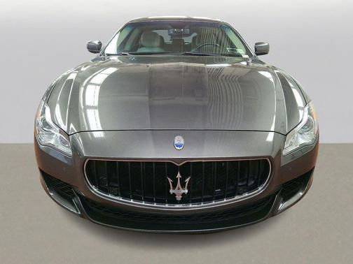 Gray 2015 Maserati Quattroporte S Q4