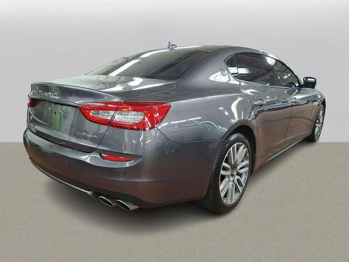 Gray 2015 Maserati Quattroporte S Q4