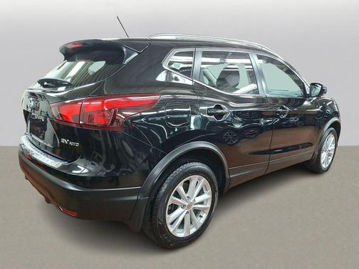 2017 Nissan Rogue Sport SV