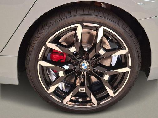 Brooklyn Grey Metallic 2026 BMW 330 xDrive NA