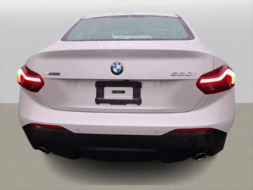 2023 BMW 230 i xDrive