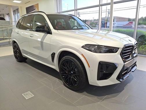Mineral White Metallic 2026 BMW X5 M Base