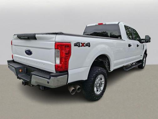 2017 Ford F-250 XLT
