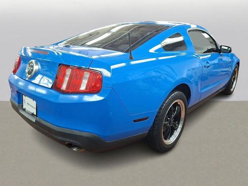 2010 Ford Mustang GT Premium
