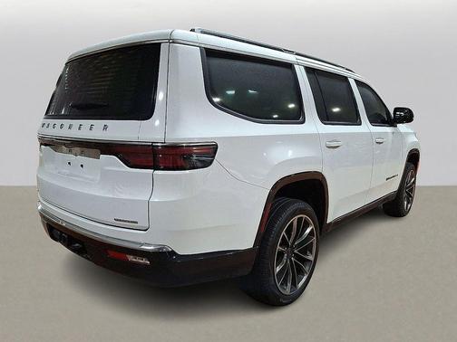 2023 Jeep Wagoneer Series III 4x4