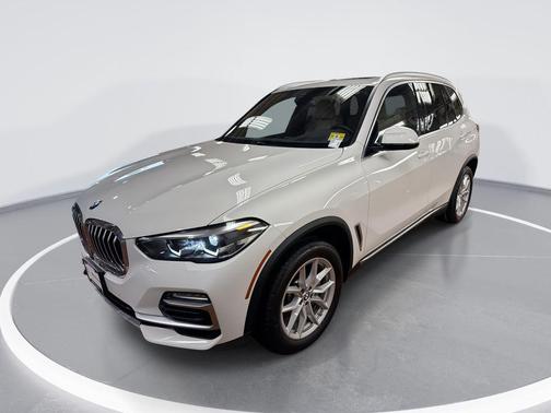 Alpine White 2021 BMW X5 xDrive40i