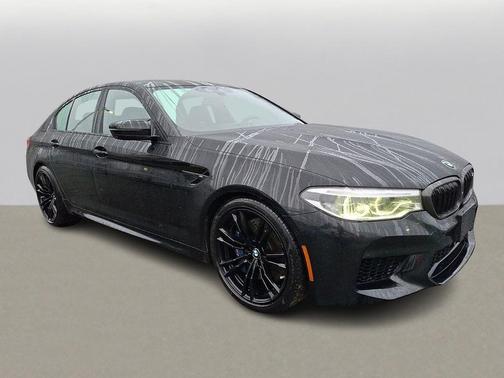 Black Sapphire Metallic 2019 BMW M5 Base