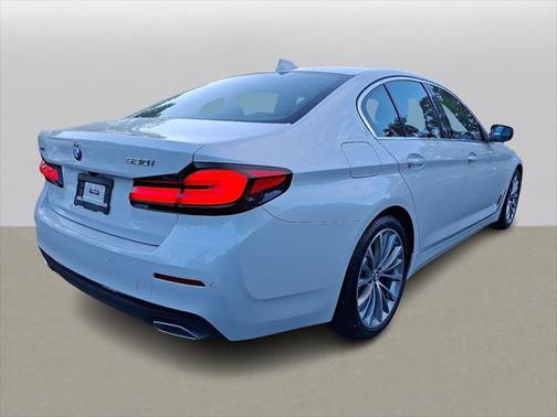 2022 BMW 530 i xDrive