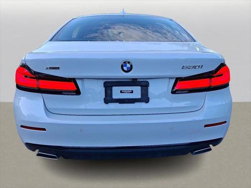 2022 BMW 530 i xDrive