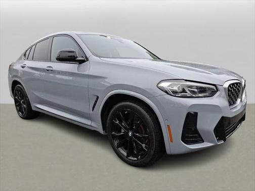 2022 BMW X4 xDrive30i