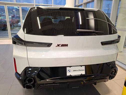 Mineral White Metallic 2026 BMW XM Label