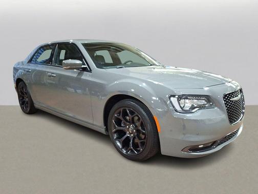 2019 Chrysler 300 S