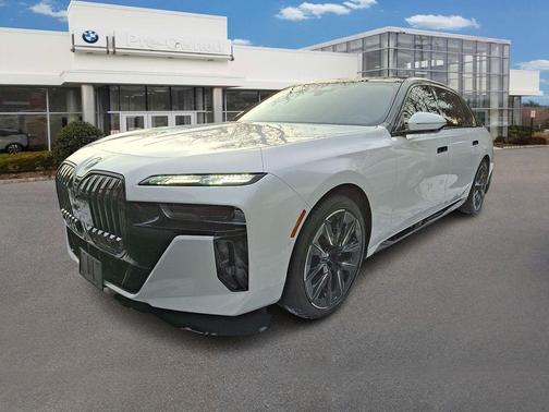 2023 BMW 760 i xDrive