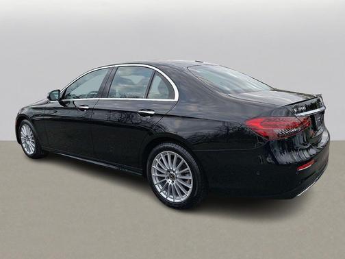 Black 2022 Mercedes-Benz E-Class 4MATIC