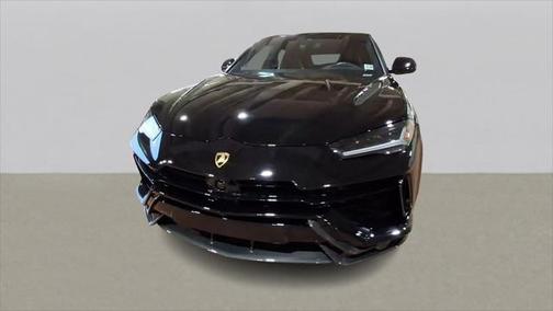 2023 Lamborghini Urus Performante