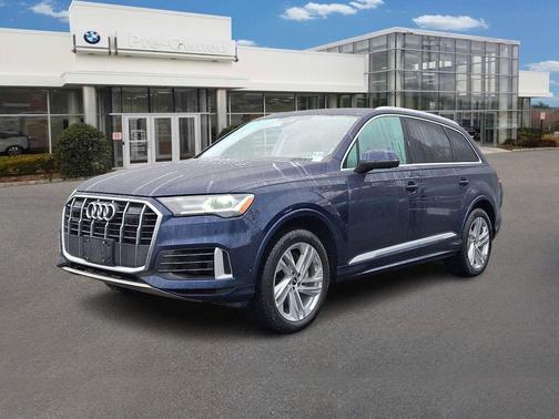 2022 Audi Q7 55 Premium Plus