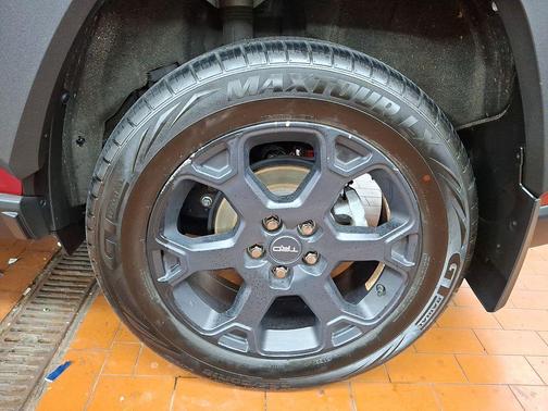 2023 Toyota RAV4 TRD Off Road