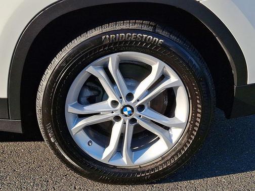 Mineral White Metallic 2020 BMW X3 xDrive30i