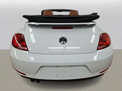 2015 Volkswagen Beetle 1.8T