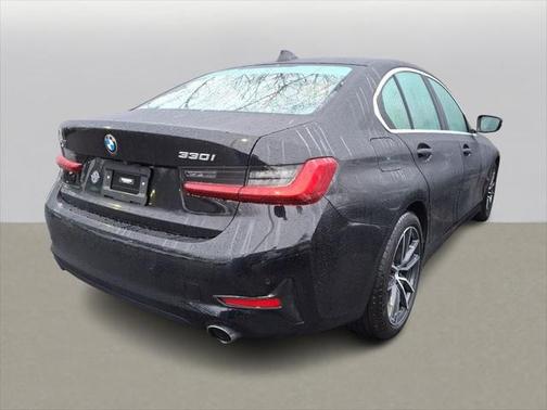2022 BMW 330 xDrive