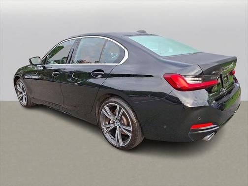 2024 BMW 330 i xDrive