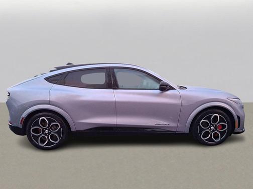 2022 Ford Mustang Mach-E GT
