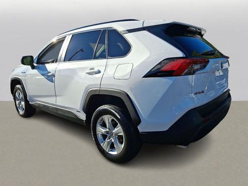 2021 Toyota RAV4 Hybrid LE